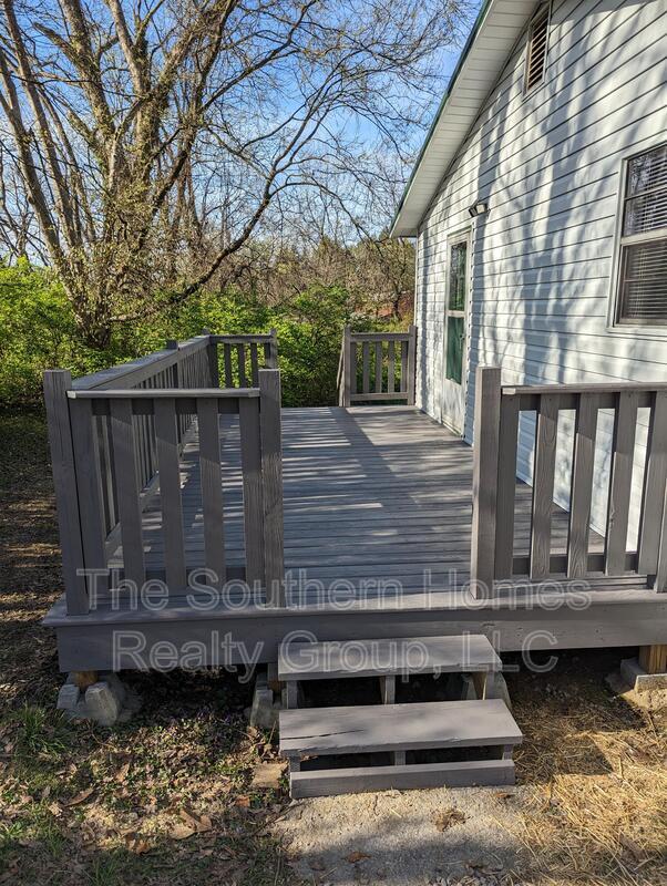 306 Ceasar St in Athens, TN - Building Photo - Building Photo