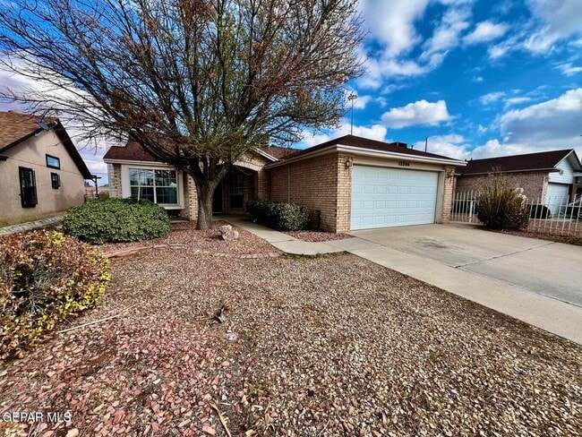 12266 Amstater Cir in El Paso, TX - Building Photo - Building Photo