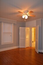 6148 Winthrop Ave, Unit 2 in Indianapolis, IN - Foto de edificio - Building Photo