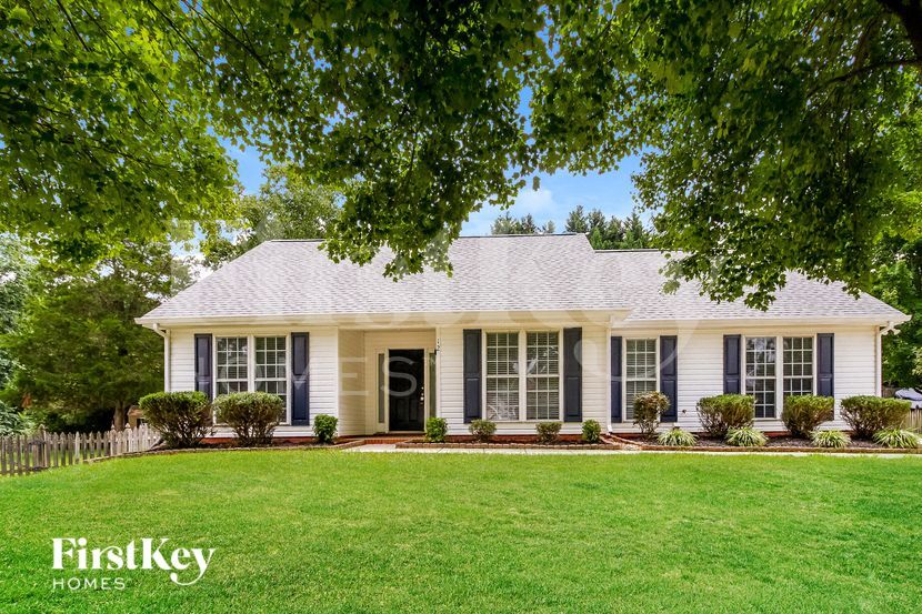 12 Montford Ct in Greensboro, NC - Foto de edificio