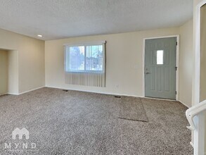 9894 W Polk Pl in Littleton, CO - Building Photo - Building Photo