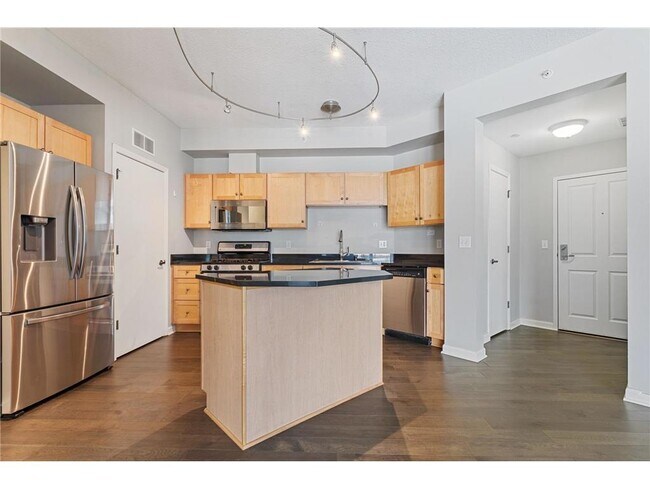 500 500 E Grant St in Minneapolis, MN - Building Photo - Building Photo