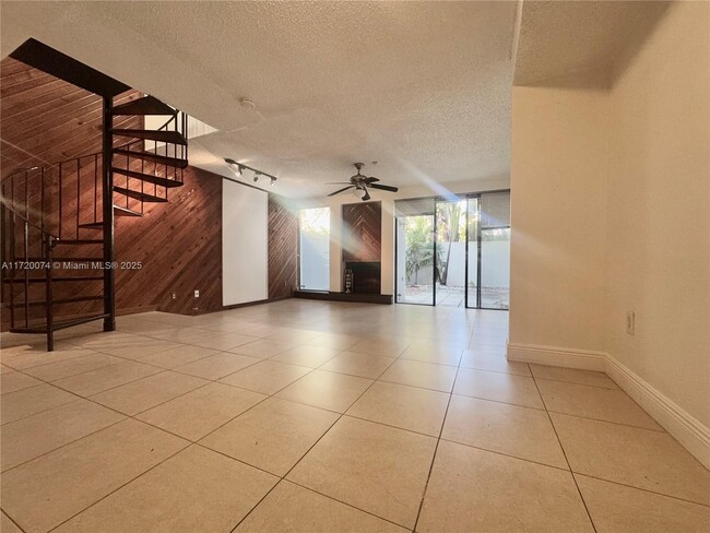 2180 Brickell Ave in Miami, FL - Building Photo - Building Photo