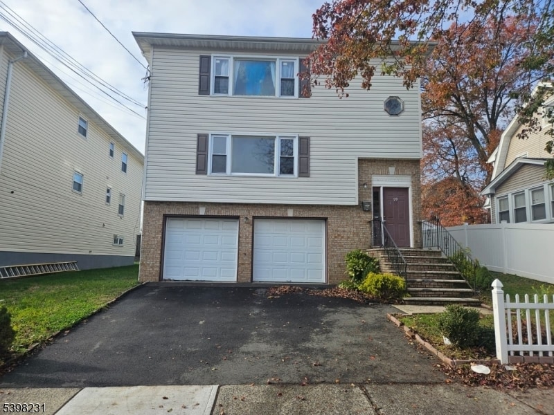 99 Chapman Pl in Irvington, NJ - Building Photo