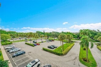 3150 N Palm Aire Dr in Pompano Beach, FL - Building Photo - Building Photo