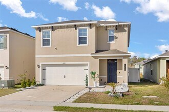1368 Berry Ln in Davenport, FL - Building Photo - Building Photo