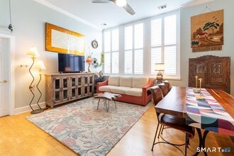 6 School St in Stonington, CT - Building Photo - Building Photo