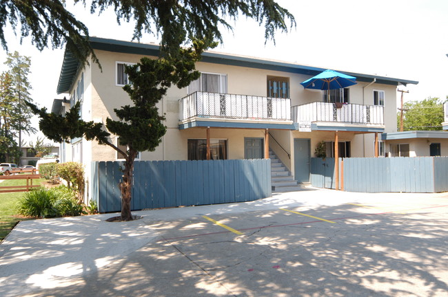 980-1000 Ravenscourt Ave in San Jose, CA - Building Photo - Building Photo