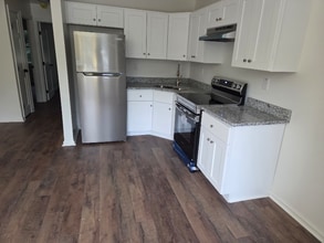 1012 W 36th St in Norfolk, VA - Building Photo - Building Photo