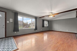 767-1 Heritage Rd in Valparaiso, IN - Building Photo - Building Photo