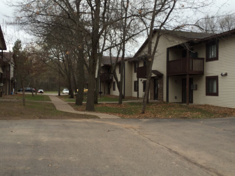 1125 Technology Way in Chippewa Falls, WI - Building Photo