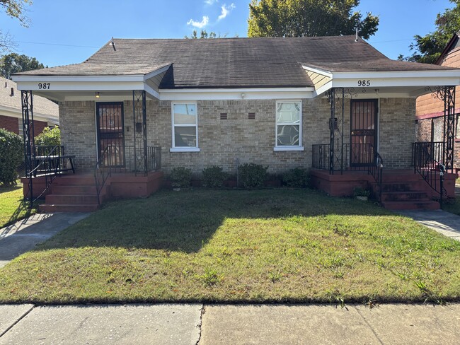 property at 985 Marble Ave