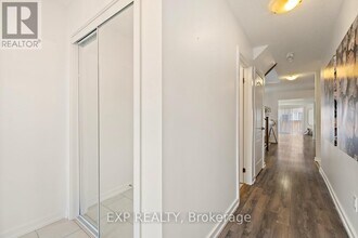 21 Hoover Rd in Brampton, ON - Building Photo - Building Photo
