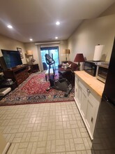 5921 Waters Edge Landing Ln in Burke, VA - Foto de edificio - Building Photo