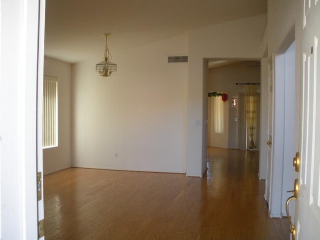 4647 E Goldfinch Gate Ln in Phoenix, AZ - Building Photo - Building Photo