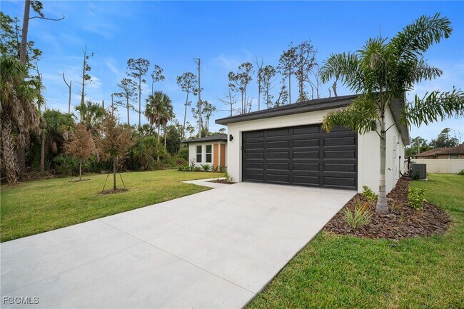 3115 Tulsa Ave in North Port, FL - Building Photo - Building Photo