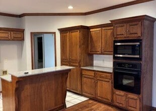 1409 Carrick Ct in Edmond, OK - Building Photo - Building Photo