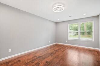 2120 Krenson St in Savannah, GA - Building Photo - Building Photo