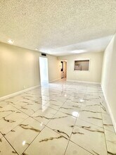 4141 NW 90th Ave in Coral Springs, FL - Building Photo - Building Photo