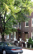 922 44th St Apartments