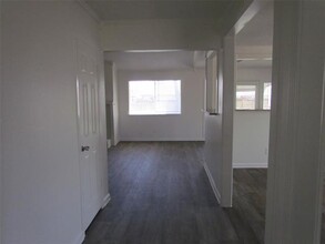 716 Via Bravo in Mesquite, TX - Building Photo - Building Photo