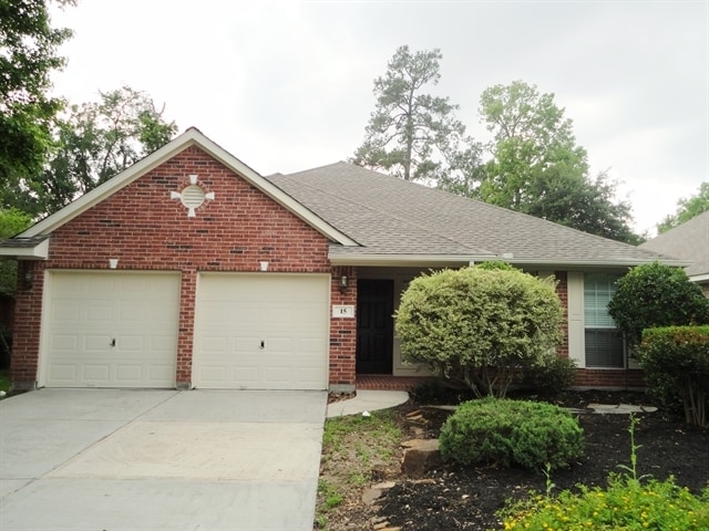property at 15 Camber Pine Pl