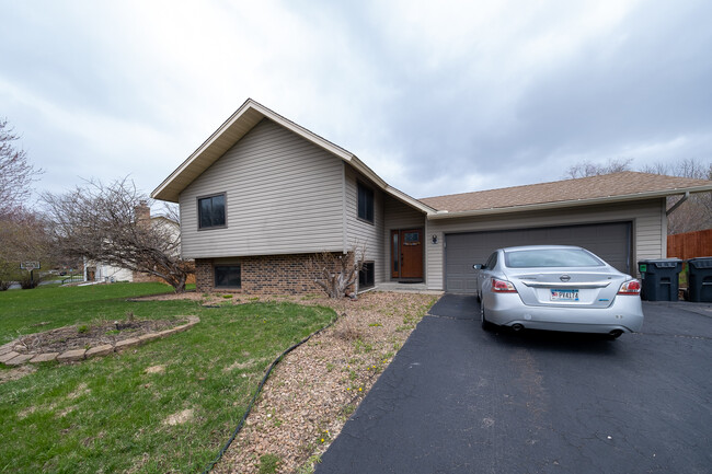 property at 1417 Raleigh Dr