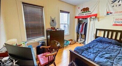 378 Washington St in Somerville, MA - Foto de edificio - Building Photo