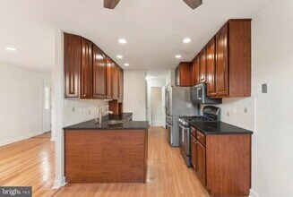 11209 Jeanes St in Philadelphia, PA - Building Photo - Building Photo