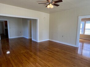 152 N Shasta St in Willows, CA - Building Photo - Building Photo