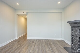 1008 Elmwood Ave in Buffalo, NY - Building Photo - Building Photo