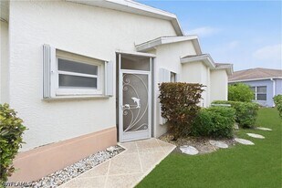 10707 Pearl Bay Cir in Estero, FL - Building Photo