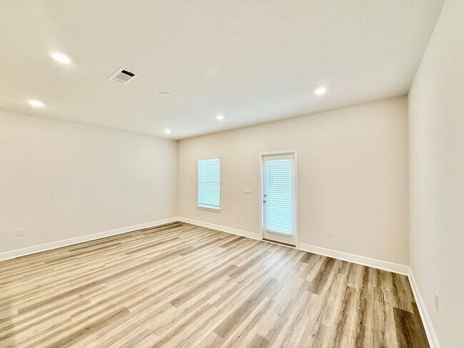 2479 Cliff Hollow Cir in Gulf Breeze, FL - Building Photo - Building Photo