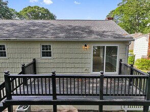 29 Magellan Dr in Milford, CT - Building Photo - Building Photo
