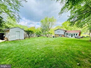 10929 Decatur Dr in Fairfax, VA - Building Photo - Building Photo