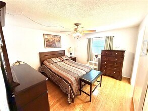 7238 55th Ave N in St. Petersburg, FL - Building Photo - Building Photo