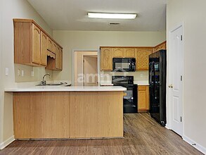 548 Wesley Woods Dr in Cordova, TN - Building Photo - Building Photo