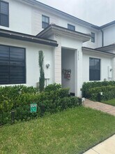 23513 SW 127th Pl in Homestead, FL - Building Photo - Building Photo