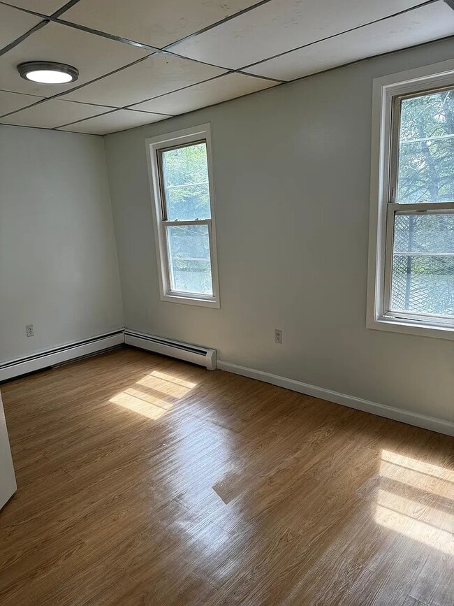 77 Franklin St, Unit 2