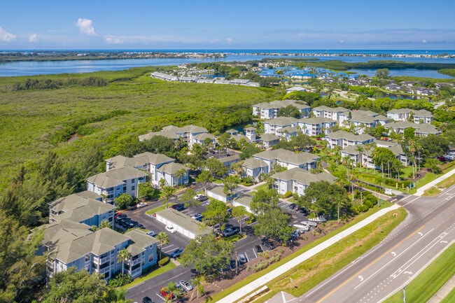 ARIUM Bristol Bay in Bradenton, FL - Building Photo - Building Photo