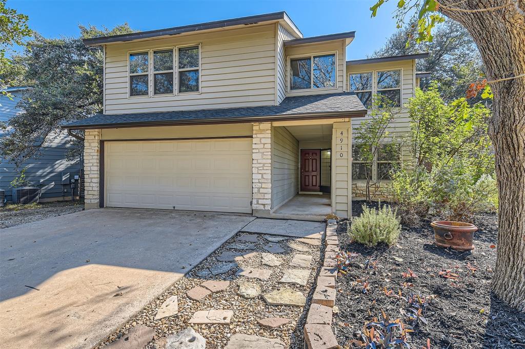 4910 Pelham Dr in Austin, TX - Building Photo