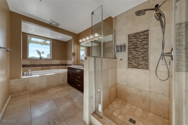 property at 64 Strada Principale