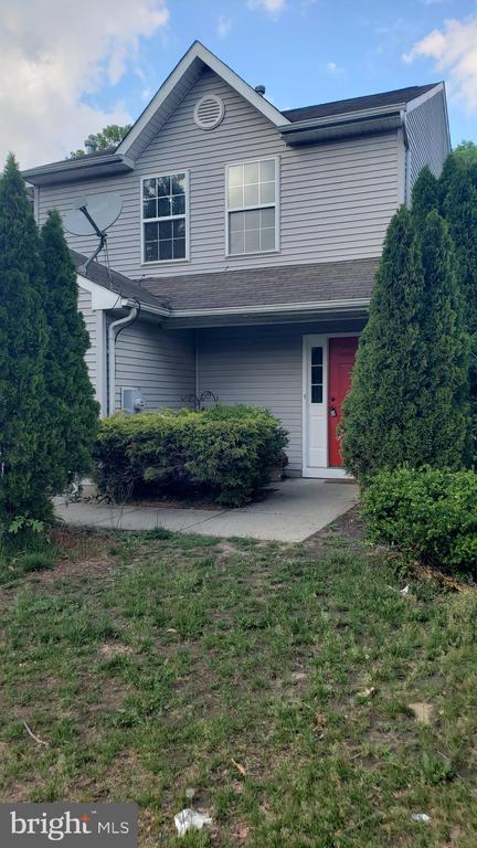 property at 22 Meadow Rue Ln