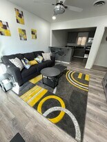 519 E Ridgecrest Blvd in Ridgecrest, CA - Building Photo