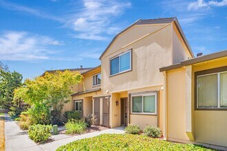 1381 Highland Ct in Milpitas, CA - Building Photo - Building Photo