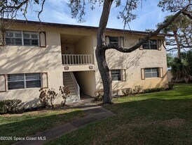 3135 Shady Dell Ln, Unit 112 in Melbourne, FL - Building Photo