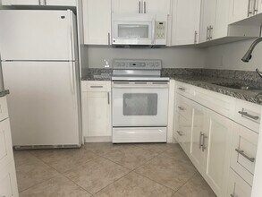 486 Saxony Dr in Delray Beach, FL - Building Photo - Building Photo