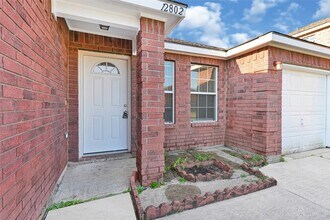 12802 Rio Bravo St in Rosharon, TX - Building Photo - Building Photo