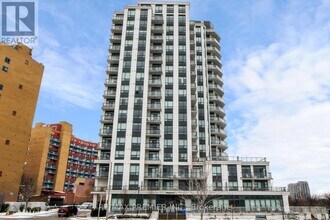 840 Queens Plate Dr in Toronto, ON - Building Photo - Building Photo