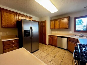 10339 Lake Sebago Dr in Fort Wayne, IN - Building Photo - Building Photo
